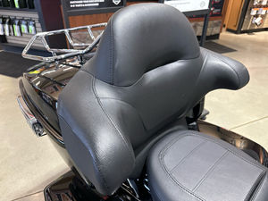 Harley-Davidson Street Glide Ultra Trike de Próxima Generación 2025 con Acabado Cromado en Negro Vívido y Motor Milwaukee 8 117 en Venta - Product Image 4