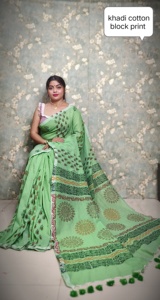 Personalizado tradicional Khadi algodón Handloom Saree amarillo con impresión de bloque granate suave ligero - Product Image 2