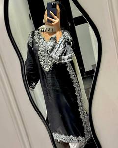 Realza la Belleza de tu Armario: Conjunto de Salwar Kameez de Seda CHINON para Mujer, Recién Lanzado, Diseño Reversible, Ideal para Fiestas, Estilo Casual, Digital - Product Image 5