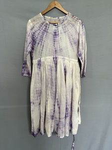 Motif imprimé paon floral disponible en couleurs personnalisées robe de style occidental faite à la main robe bohème robes coréennes - Product Image 2