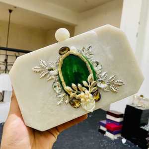 Bolso de mano de resina epoxi hecho a mano de alta calidad, diseño creativo de lujo para mujeres y niñas, nuevo bolso de mano promocional - Product Image 6