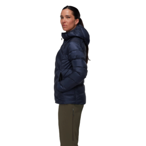 Veste matelassée pour femmes personnalisée Veste matelassée coupe-vent ultra matelassée pour la course à pied à isolation thermique pour la randonnée et le trekking pour femmes - Product Image 4