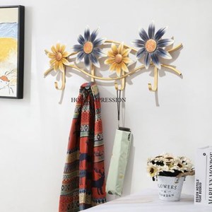 New Design Multifunctional Aluminum Wire Flower Pattern Modern Heavy-Duty Gold Color <b>Wall</b> Hanging Hook <b>Hanger</b> - Product Image 2