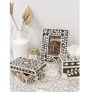 Cadre photo de qualité supérieure, fait à la main et décoratif, élément d'accentuation élégant, parfait pour l'affichage de photos ou pour offrir en cadeau avec style - Product Image 4