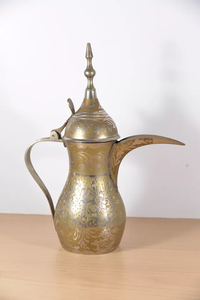 Hot Selling Customized Brass Antique Dallah With Engraved Middle Eastern Coffee <b>Tea</b> Pot or <b>Kettle</b> for Drinkware - Product Image 3