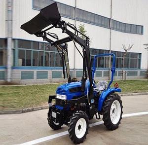 Tractor Agrícola 4x4 Económico con Transmisión de Engranajes, Motor Diésel, Multifuncional, con Accesorios - Product Image 4