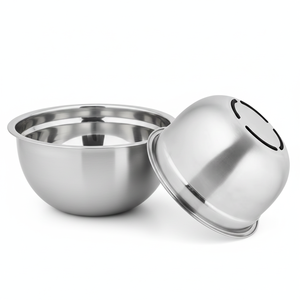 Bol à salade de fruits multifonction utilisant un bol de service à mélanger allemand avec un bol en acier inoxydable à base de silicone - Product Image 1