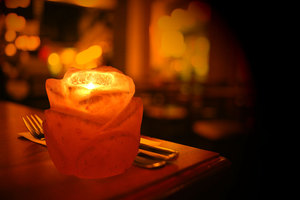 โคมไฟเทียนเกลือหิมาลัยบริสุทธิ์100% สีชมพูหรูหราตกแต่งบ้านใหม่จากปากีสถาน - Product Image 3