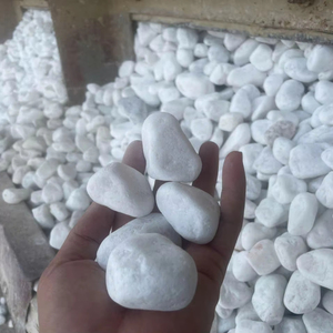 Adoquines y guijarros caídos blancos Piedras perfectamente trituradas estéticamente para paisajismo decorativo Guijarros personalizados Naturales - Product Image 1