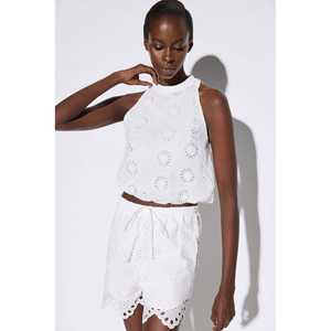 Blusa sin mangas con cuello redondo - Product Image 2