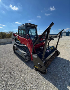 จัดส่งฟรี Takeuchi TL12R2 รถตักล้อยางขนาดเล็ก 111 แรงม้า พร้อมหัวบดไม้ น้ำหนัก 1,349 กก. ROC, อัตราการไหลสูง 153 ลิตร/นาที ราคาดีที่สุด - Product Image 4