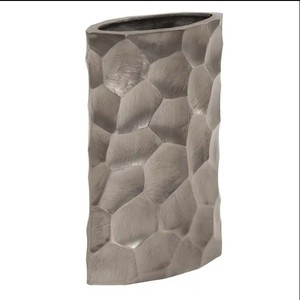 Tipo de jarrones de flores con diseño floral Hecho a mano Metal Lujo Mesa DE BODA Floreros Piso Decoración de metal Jarrones - Product Image 6