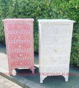 Commode moderne en incrustation d'os et armoire à tiroirs faits à la main pour chambre à coucher, hôtel ou appartement - Product Image 4