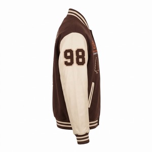 Blouson en chenille personnalisé à épaules tombantes, marron chocolat, avec patch sapin en chenille crème et manches en cuir, style Letterman personnalisé - Product Image 3