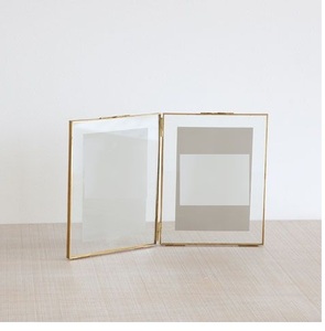 Cadre photo en métal moderne pour la décoration intérieure tendance, affichage mural ou sur table, cadeau d'anniversaire, cadeau d'anniversaire, intérieur tendance - Product Image 3