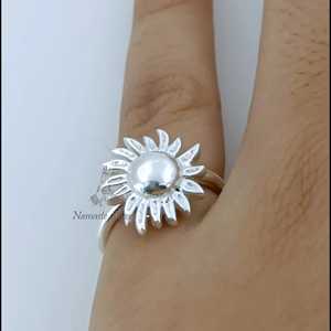 Anillo Sol Celestial de Plata de Ley 925, Joyería Boho Hecha a Mano con Diseño de Rayos de Sol - Product Image 4