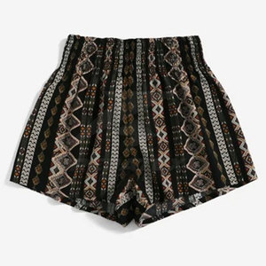 Pantalones cortos de gimnasio de yoga más vendidos para mujeres en pantalones cortos de gimnasio de yoga transpirables personalizados de bajo precio - Product Image 1