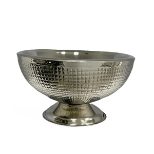 Nouveauté Seau à vin de luxe en métal argenté antique décoration fêtes mariage vente en gros refroidisseurs à vin et seaux à glace - Product Image 1