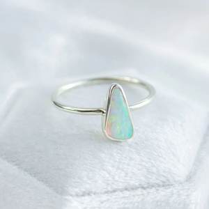 Ajuste de bisel de forma elegante de ópalo etíope Natural, banda minimalista de Plata de Ley 925 para mujer, anillos de fiesta de aniversario, regalos - Product Image 6