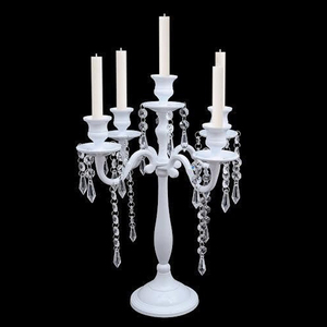 Candélabre enduit de poudre blanche en métal aluminium de meilleure qualité avec guirlandes de cristal suspendues bougeoir de table de mariage - Product Image 5