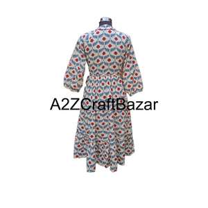 Robe midi décontractée pour femme, faite à la main, col en V, respirante, lavage à sec, coupe ample, motif floral imprimé Himanshi, 100% naturelle - Product Image 6