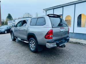 2019 pour Toyota Hilux 2.4 D.4D Double Cab 4X4 utilisé avec sièges en cuir direction gauche - Product Image 3