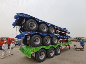 Heavy Duty Lowbed Steel Gooseneck Semi <b>Trailer</b> 100T Payload 13TON Axle JOST Landing Gear China Truck <b>Trailer</b> - Product Image 2