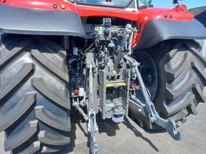 Massey Ferguson MF 7S.180 Dyna-6 Efficient à vendre - Product Image 3