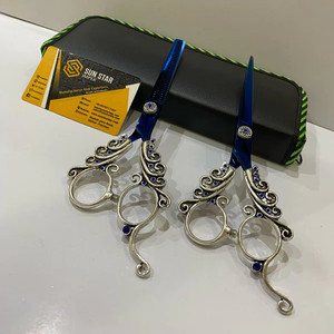 Tijeras de Peluquería Azules 440C, Acero Inoxidable Puro, para Diestros, Ligeras, Mango Mediano con Diseño de Dragón, Punta de Cuchilla Afilada - Product Image 3