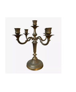 Elegantes candelabros de metal hechos a mano para la decoración de la boda, diseño de pieza central perfecto para la decoración de la iluminación de la mesa del comedor del hogar - Product Image 4
