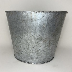 PastoralGlow Pot en métal galvanisé vieilli avec patine rustique pour maison jardin Pot de fleur en métal antique pour usage décoratif - Product Image 4