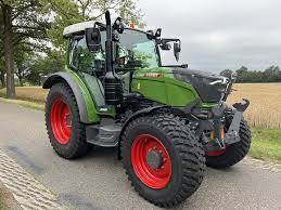รถแทรคเตอร์ขับเคลื่อนล้อสำหรับฟาร์มแบบ Fendt 208 V ส่วนประกอบหลักตลับลูกปืนเกียร์ปั๊มเครื่องยนต์ใช้งานได้หลายหน้าที่ - Product Image 2