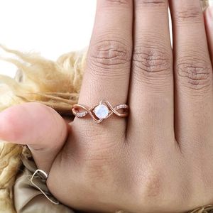 Anillo de mujer, Ópalo Natural CZ, piedra preciosa, piedra natal de octubre, compromiso, Navidad, boda, joyería hecha a mano, anillo de Plata de Ley 925 - Product Image 1