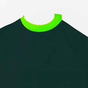 Capas de peluquero personalizadas de poliéster y nailon ajustable, logotipo de salón de belleza, paños de corte de peluquería, sin pelo pegajoso, logotipo impreso para el cabello - Product Image 4