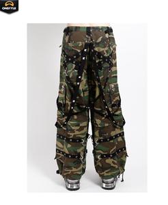 Pantalones góticos ONSTYLE SPORTS con bolsillos funcionales, detalles de cremallera y correas únicas para los amantes de la moda alternativa. - Product Image 1