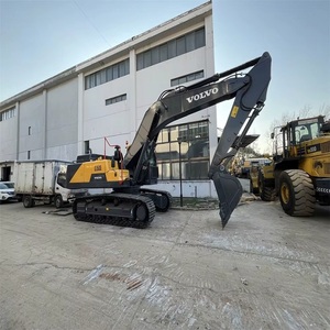 Excavatrice hydraulique Volvoo EC350DL à livraison rapide offrant une puissance de qualité supérieure pour tous les besoins de construction à usage intensif - Product Image 1