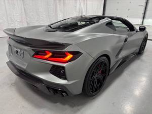 Autos usados en buen estado en venta 2022 Chevrolet Corvette Stingray Stingray 2dr Coupe con 1LT - Product Image 3