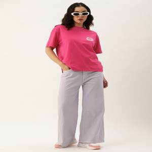 Typographie Puff imprimé manches tombantes T-shirt palangre en pur coton pour femme T-shirt surdimensionné fabriqué en Inde - Product Image 4