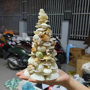 Décoration d'arbre d'art de coquille de mer | 8.5 pouces de haut | Coquillages cueillis à la main - Product Image 5