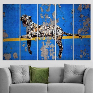 Impresión en lienzo: Arte de grafiti con leopardo de Banksy - Diseño moderno y elegante, JUEGO DE 5 LIENZOS - Product Image 1