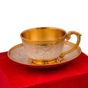 Lot de 2 tasses soucoupes en laiton plaqué or argent, boîte en velours rouge, service de tasse à thé, cadeau d'anniversaire de Diwali - Product Image 1