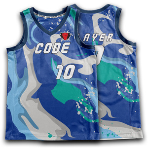 Ensemble de shorts en jersey réversibles à col en V personnalisés séchage rapide 100% uniforme de basket-ball respirant en maille de polyester - Product Image 4