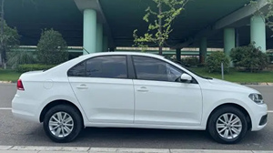 Livraison rapide pour voitures d'occasion Volkswagen à essence automatiques, très propres - Product Image 3