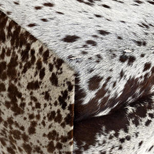 Taburete otomano de piel de vaca Natural con base de madera para sala de estar, muebles modernos para el hogar - Product Image 6