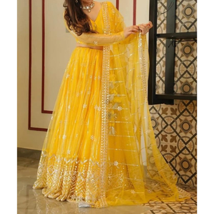 Vestido Shalwar Kameez de 3 Piezas, 100% Seda de Alta Calidad, Estilo Boutique Pakistaní, Bordado a Mano, Informal, para Fiestas - Product Image 3