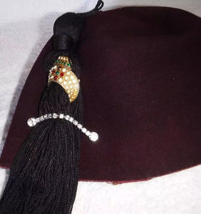 Sombrero Masónico Vintage de Alta Calidad con Borla y Adornos Color Granate, Ideal para Uso Diario al Aire Libre, Gran Venta - Product Image 5