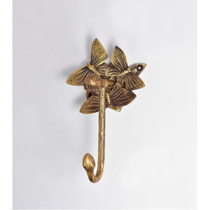 Hecho de latón macizo y accesorios de baño de lujo hechos a mano, gancho de mariposa antiguo de latón, gancho para abrigos a precio de mayorista - Product Image 1