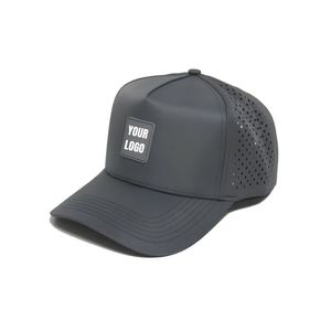 Casquette de golf respirante haute performance avec protection solaire, détail cordon, trous découpés au laser, logo personnalisé en caoutchouc PVC pour hommes, entraînement fitness - Product Image 1