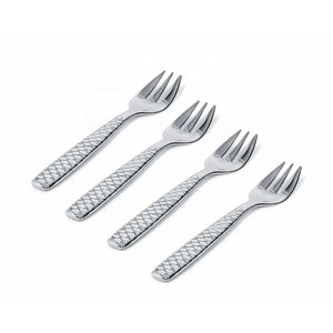 Juegos de tenedor de mesa de Metal con mango de diseño martillado Royal Fruit Piker Mesa de comedor Tenedor de fruta para uso doméstico y restaurante - Product Image 1