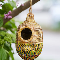 Nichoir pour oiseaux en jonc de mer naturel, tissé à la main, écologique, durable, décoratif pour l'extérieur, suspendu, vente en gros, Vietnam, 25 cm de haut